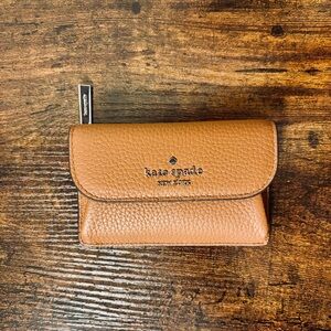 Authentic Kate Spade Dumpling Small Wallet. NWT